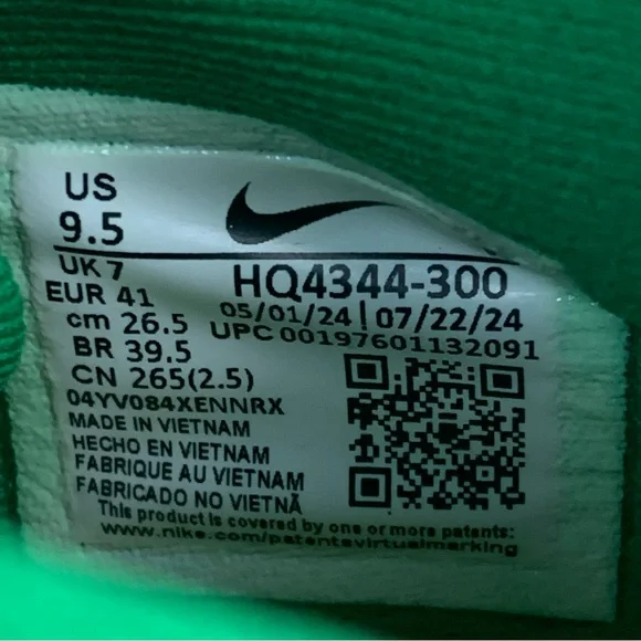 Nike Sabrina 2 “Oregon Ducks” Basketball Shoes - Picture 10 of 15